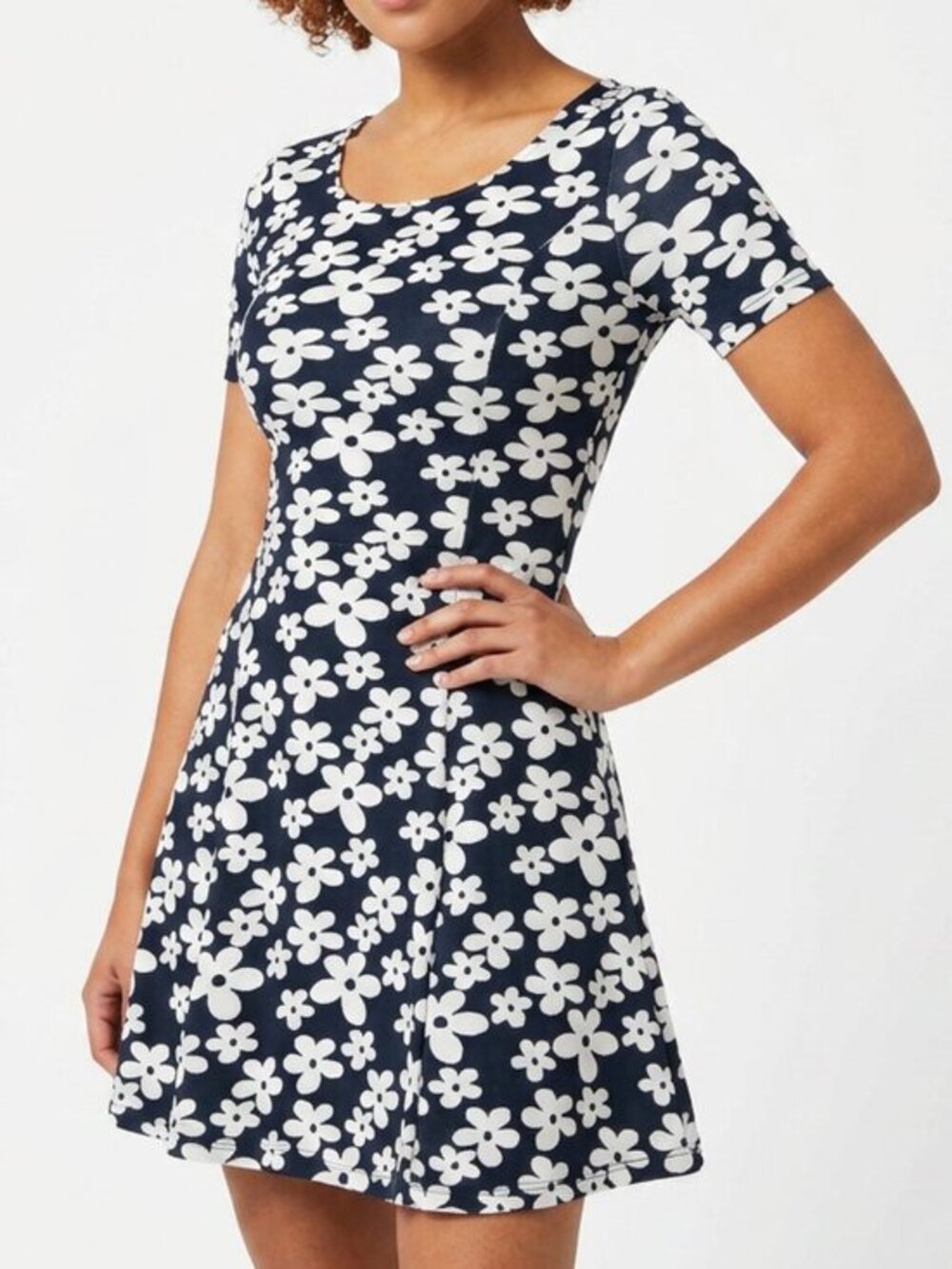 H&M Black Daisy Floral Skater Mini Dress Festival